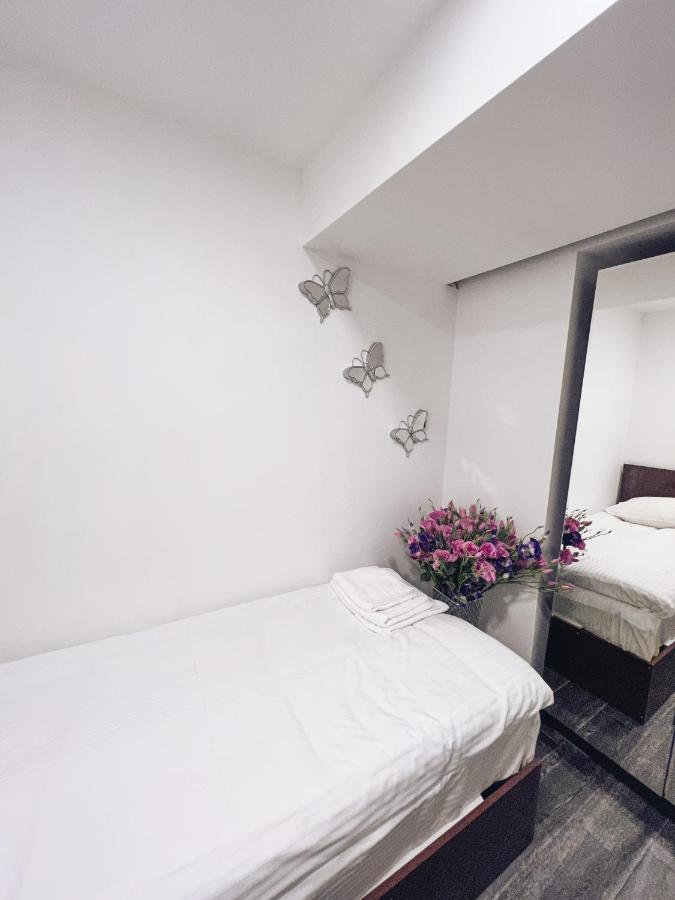 IT Hotel Tumanyan Street Yerevan Bagian luar foto