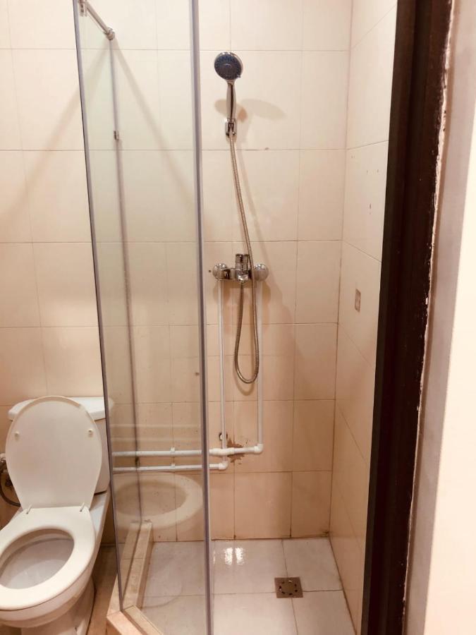 Tumanyan It Hotel Yerevan Bagian luar foto